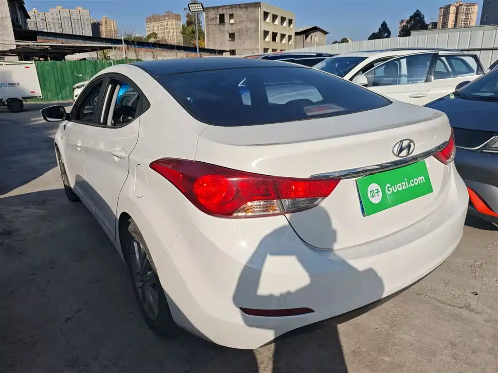 Hyundai Elantra Langdong 2016 — фото 5