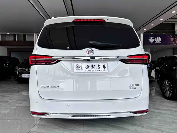 Buick GL8 2022