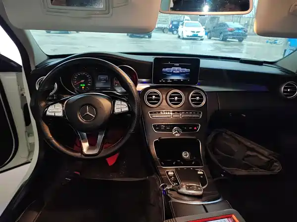 Mercedes-Benz C-Class 2015