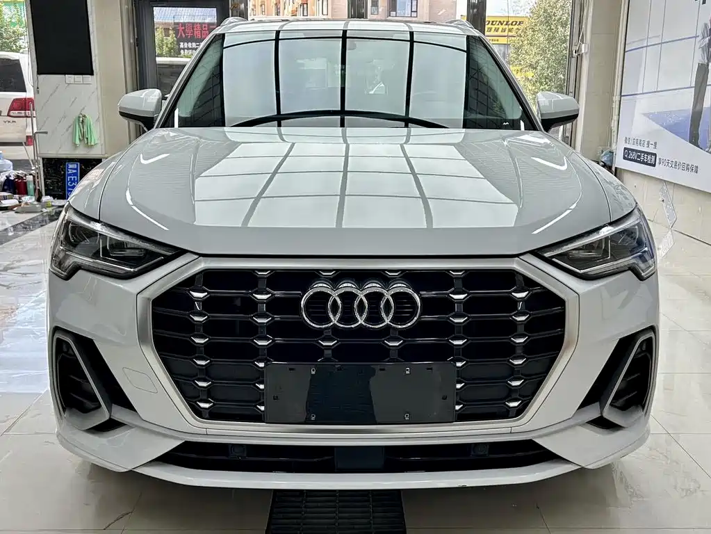 Audi Q3 2023 — фото 2