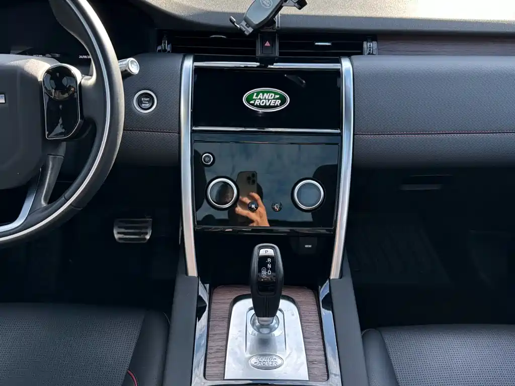Land Rover Discovery Sport 2021 — фото 21