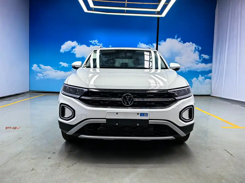 Volkswagen T-Roc 2026 — фото 2