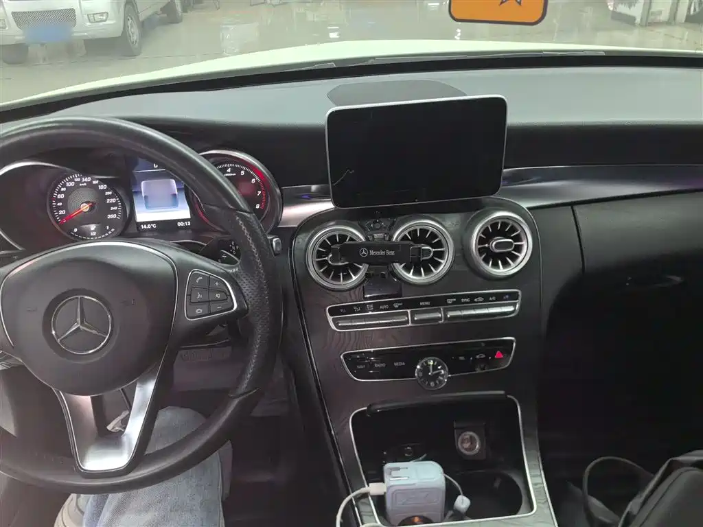 Mercedes-Benz C-Class 2015 — фото 6