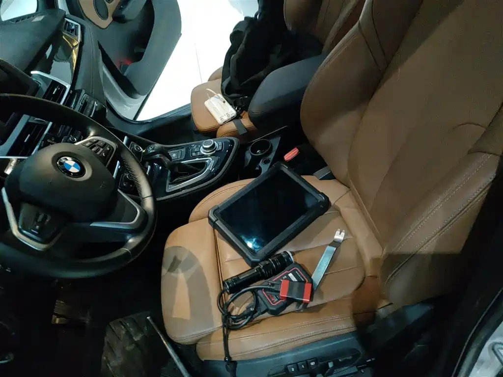 BMW 2 Series Active Tourer 2015 — фото 15
