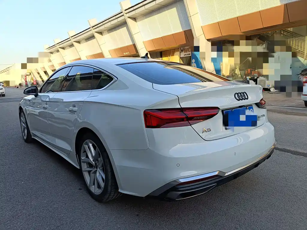 Audi A5 2021 — фото 15