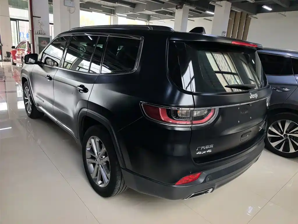 Jeep Commander 2020 — фото 23