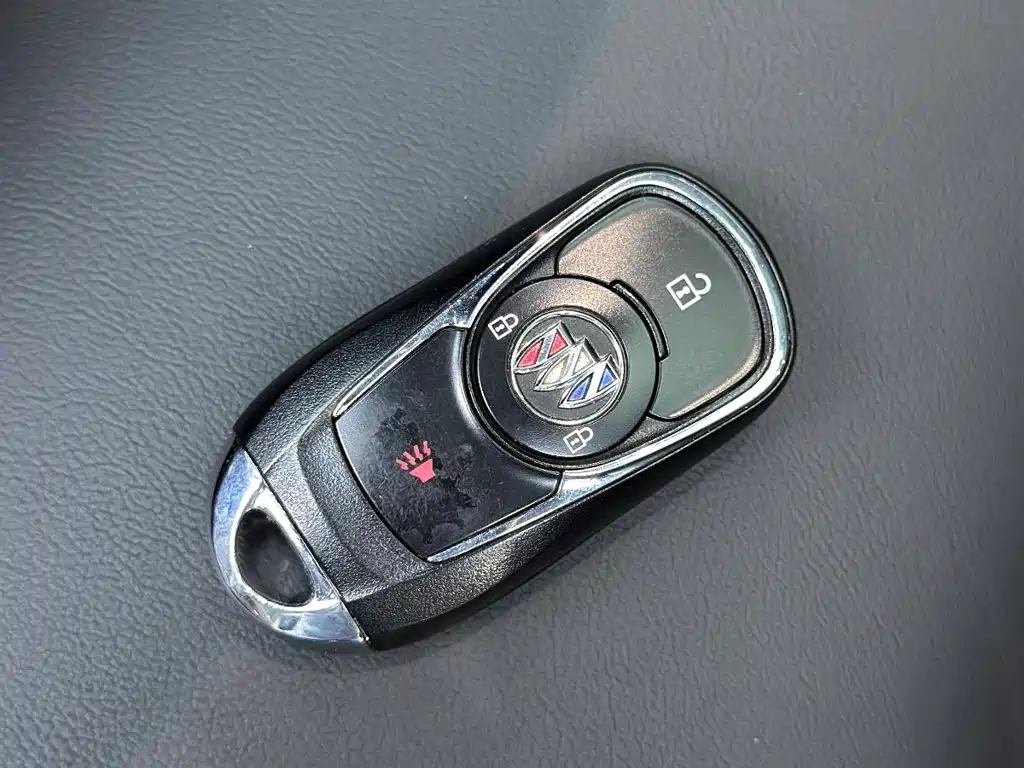 Buick Envision Plus 2020 — фото 10