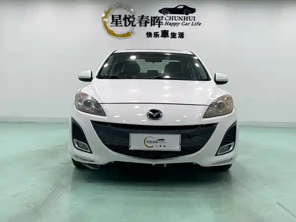 Mazda 3 Xingcheng 2013
