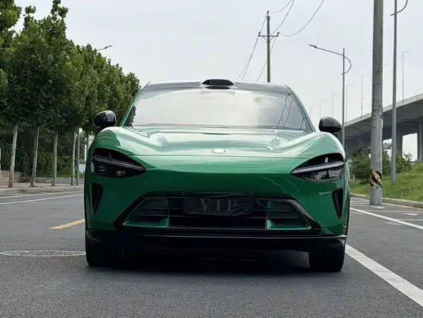 Xiaomi YU7 2025