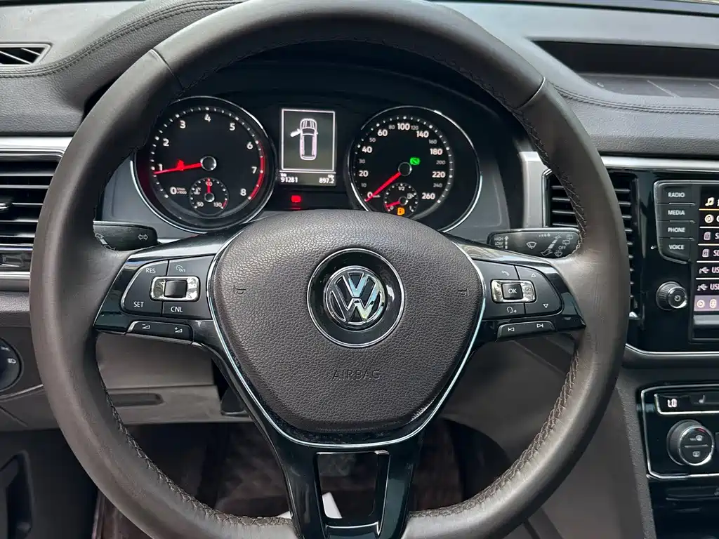 Volkswagen Teramont 2018 — фото 24
