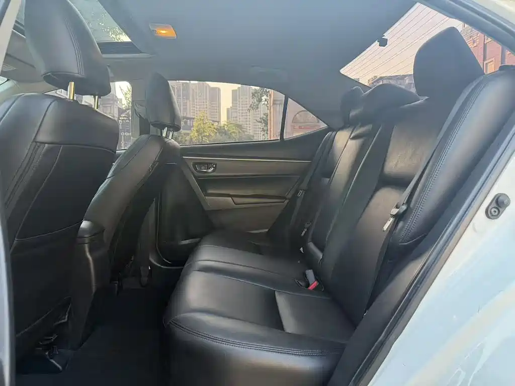 Toyota Levin 2018 — фото 10
