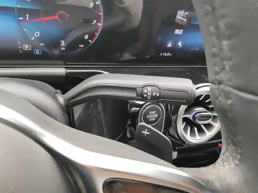 Mercedes-Benz GLA 2021 — фото 14