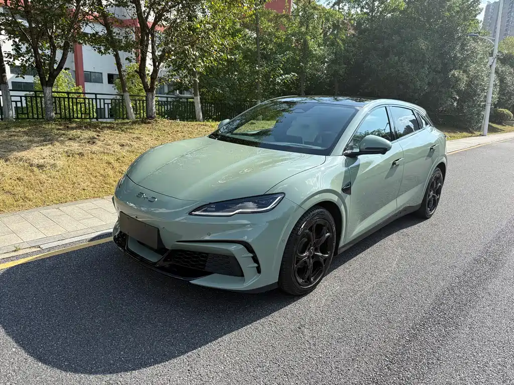 BYD Seal 06GT 2025 — фото 1