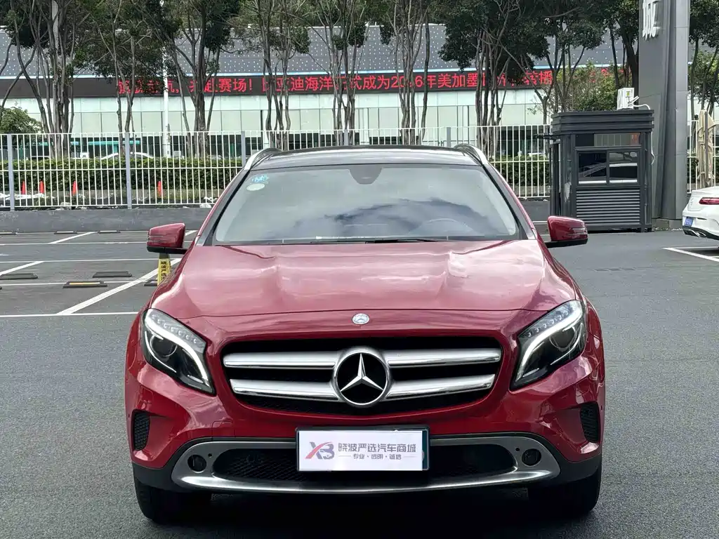 Mercedes-Benz GLA 2016