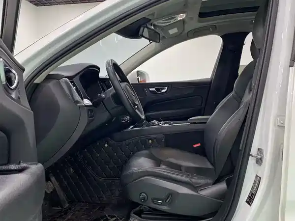 Volvo XC60 2018