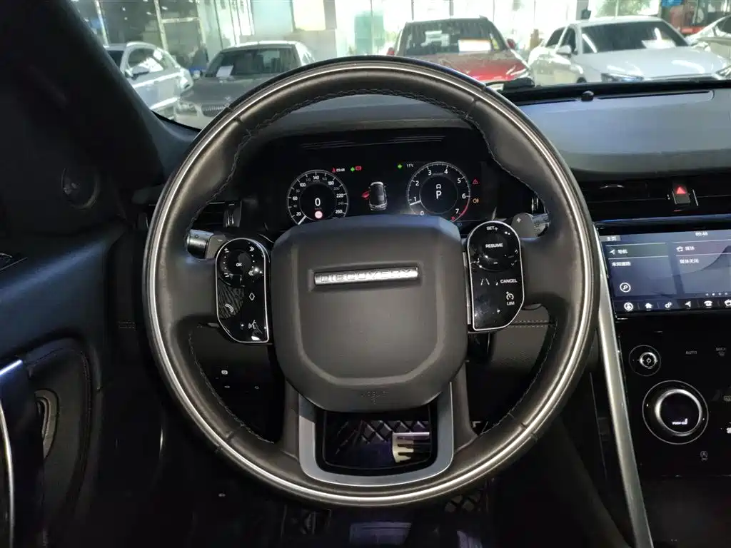 Land Rover Discovery Sport 2021 — фото 11