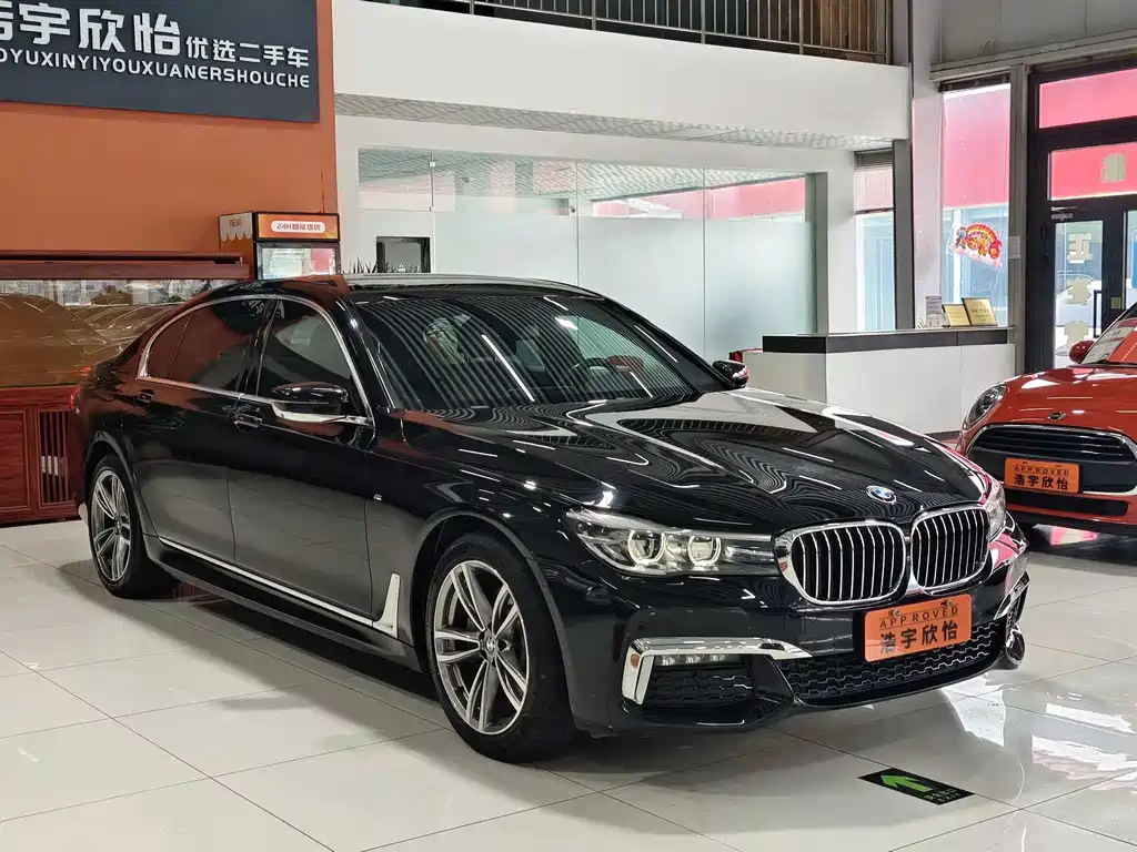 BMW 7 Series 2019 — фото 3