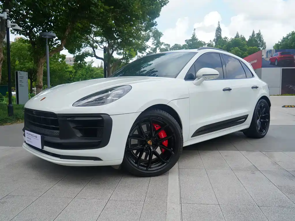 Porsche Macan 2023 — фото 1