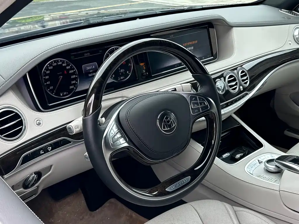 Mercedes-Benz Maybach S-Class 2016 — фото 24