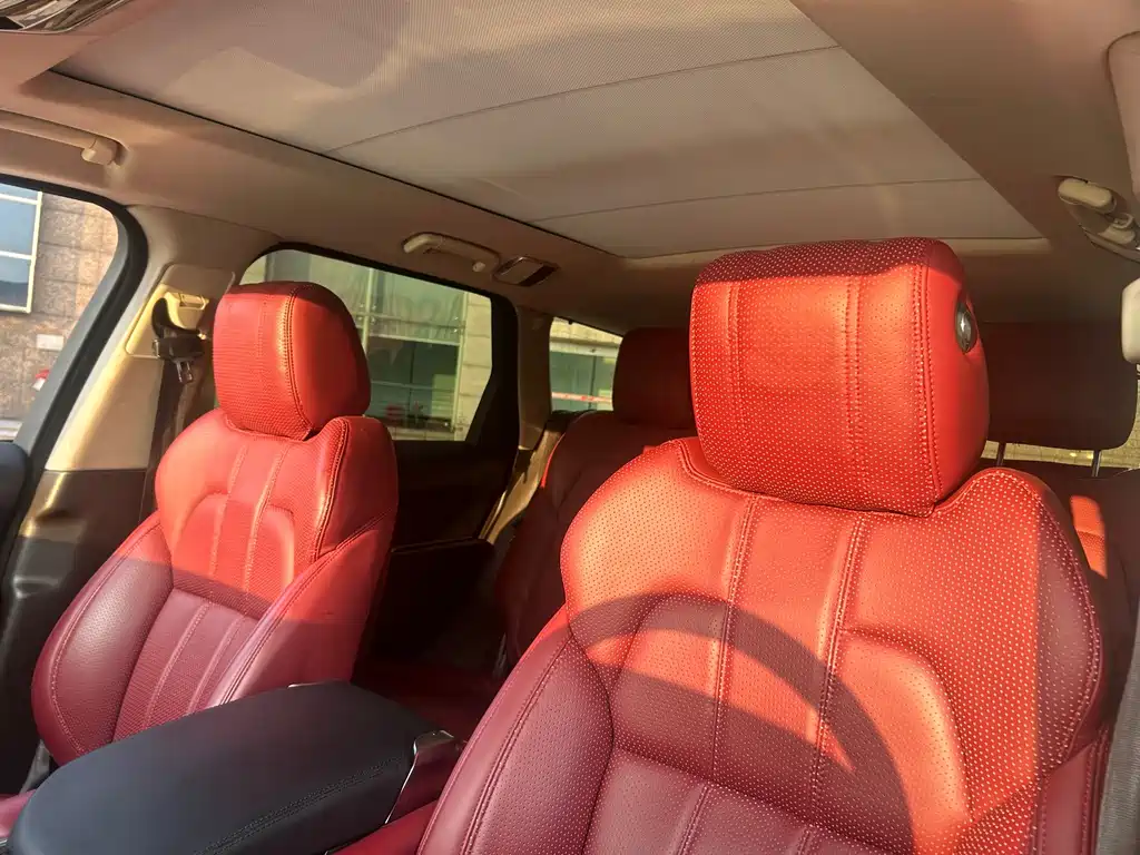 Land Rover Range Rover Sport 2015 — фото 15