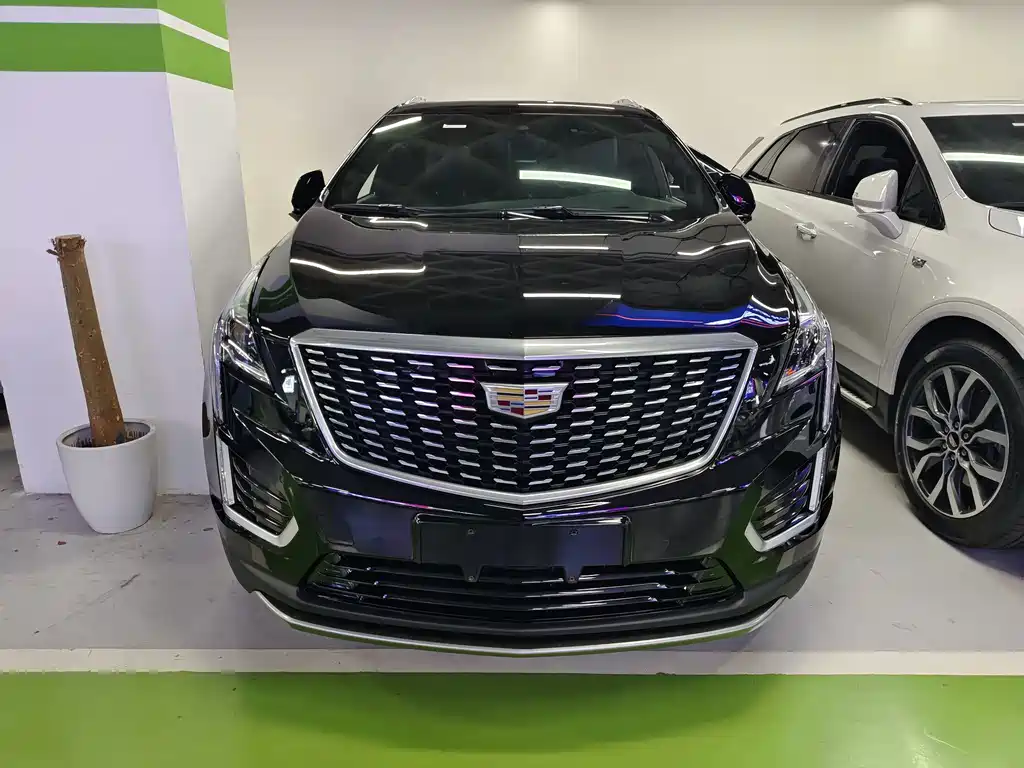 Cadillac XT5 2020 — фото 2