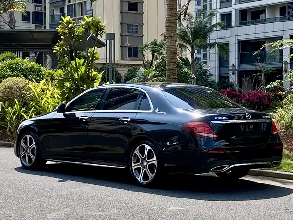 Mercedes-Benz E-Class 2016