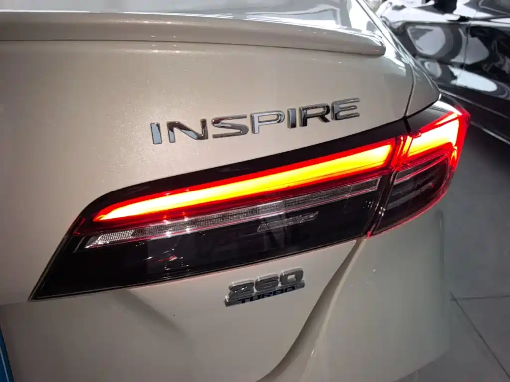 Honda Inspire 2025 — фото 8