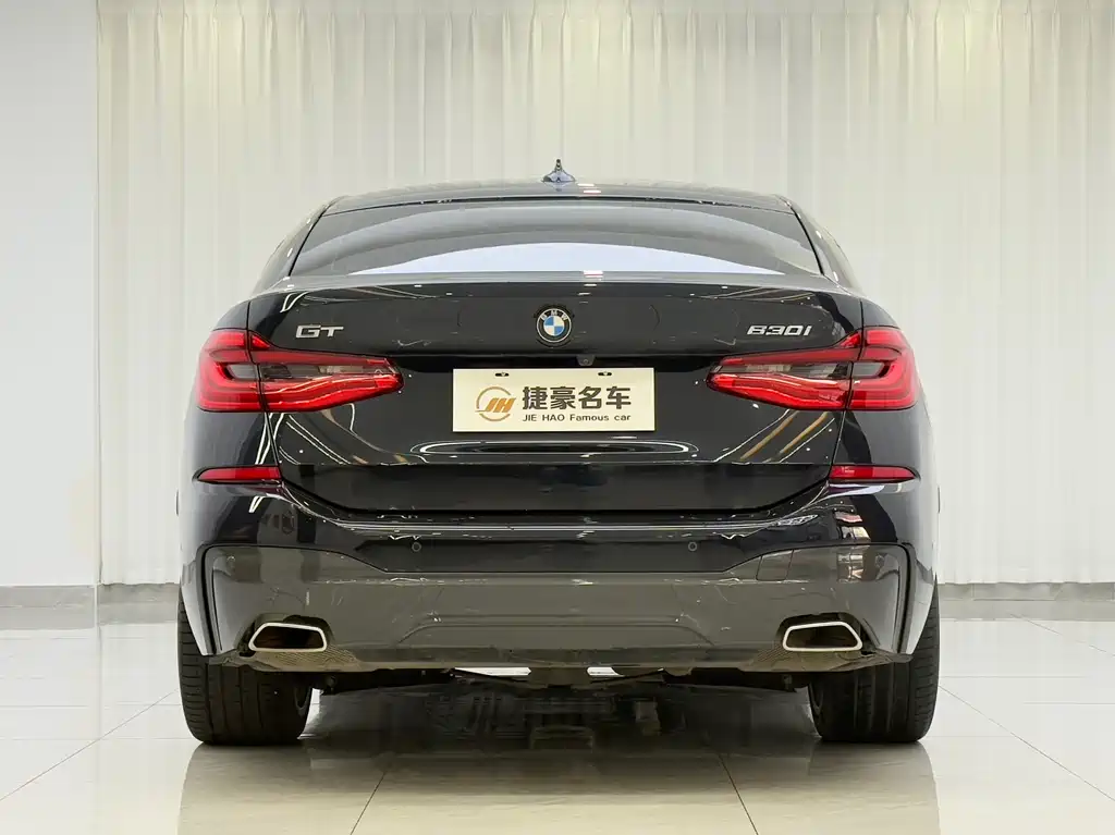 BMW 6 Series GT 2023 — фото 12