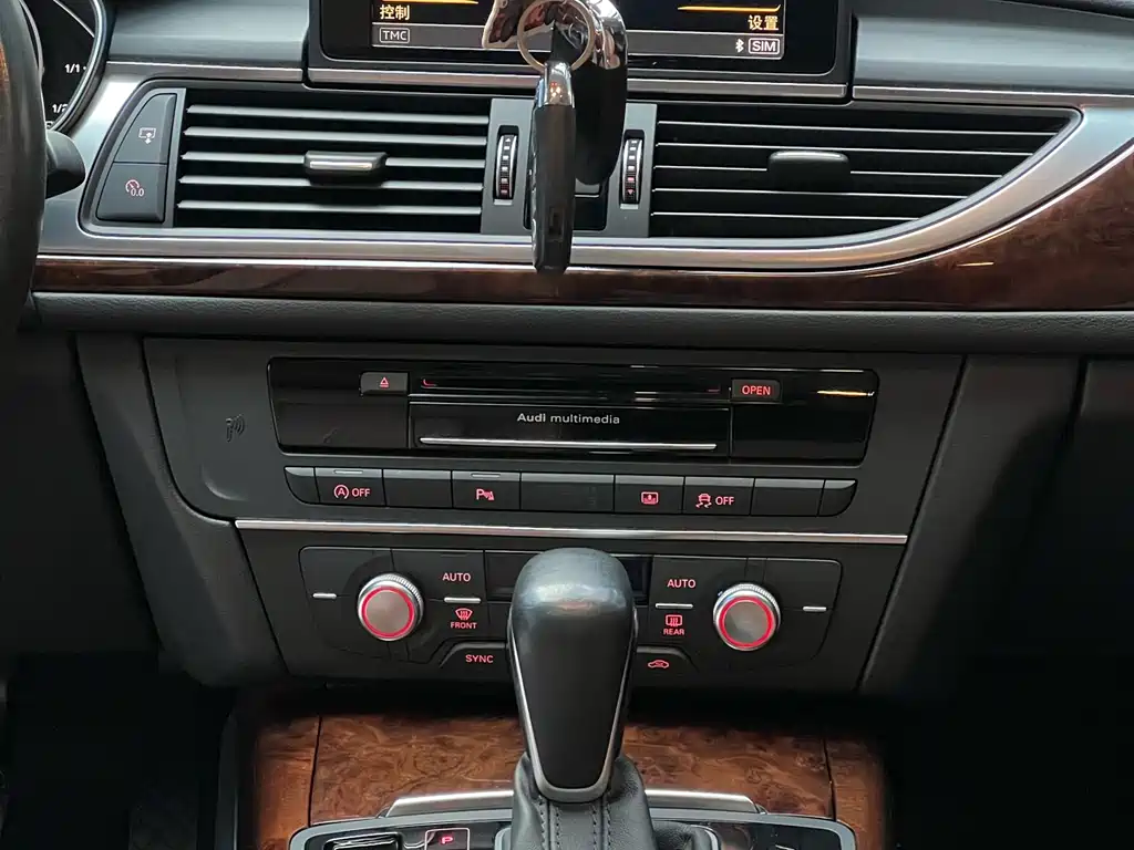 Audi A6L 2016 — фото 16