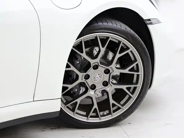 Porsche 911 2021