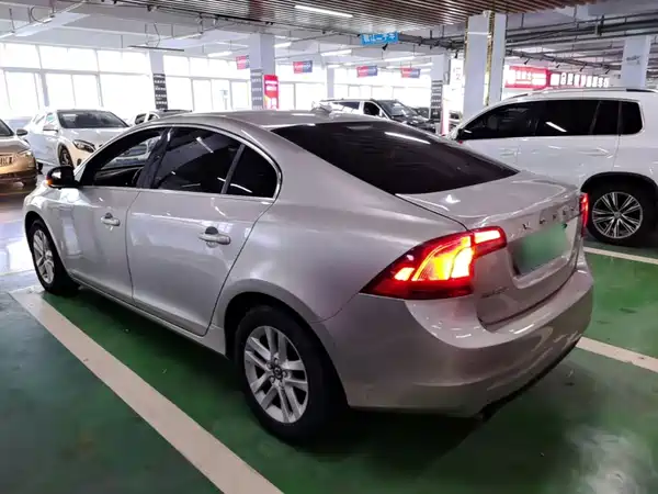 Volvo S60 2017
