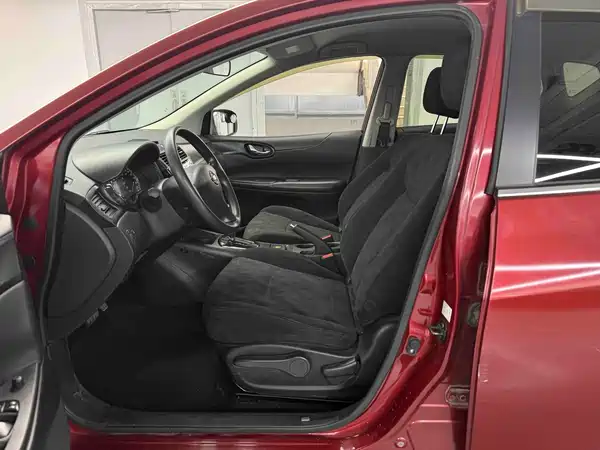 Nissan Tiida 2014