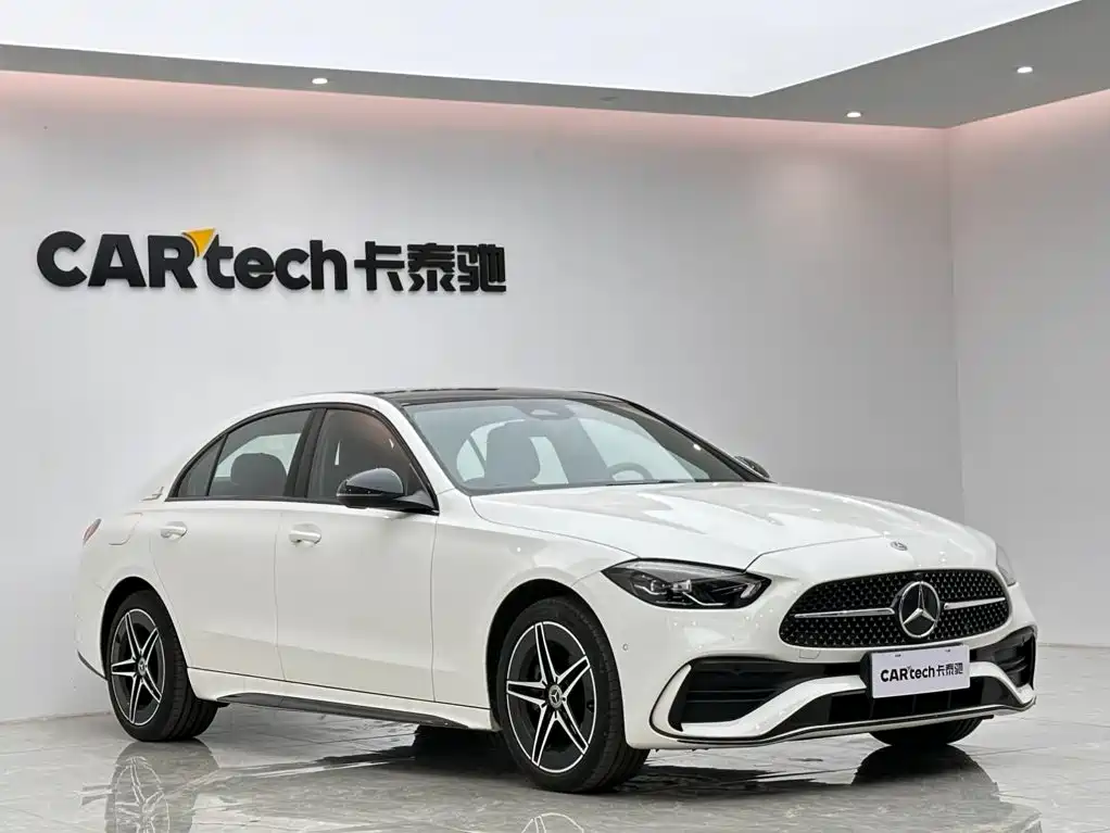Mercedes-Benz C-Class 2023 — фото 6