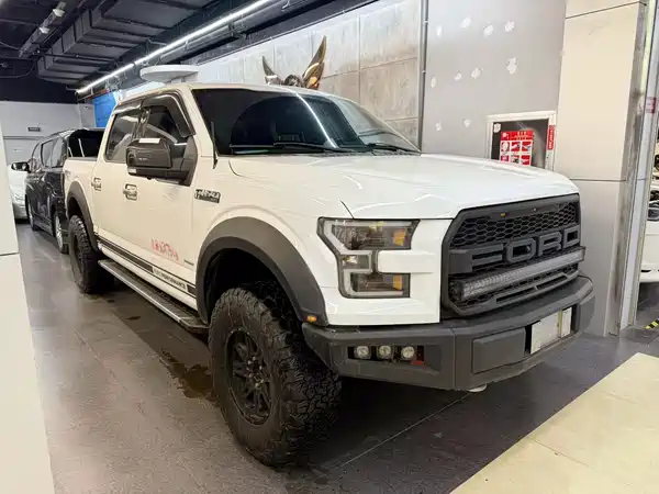 Ford F-150 Raptor 2017