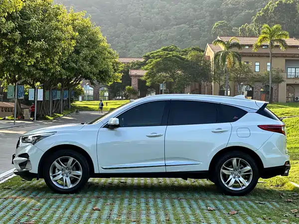 Acura RDX 2019