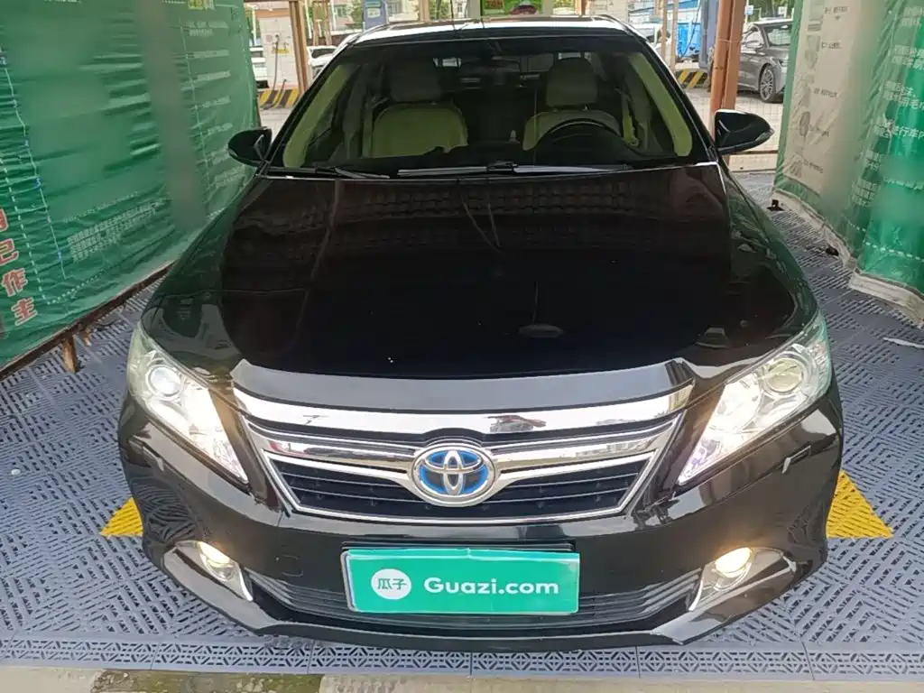 Toyota Camry 2015 — фото 3