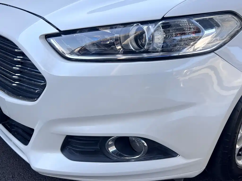 Ford Mondeo 2016 — фото 7