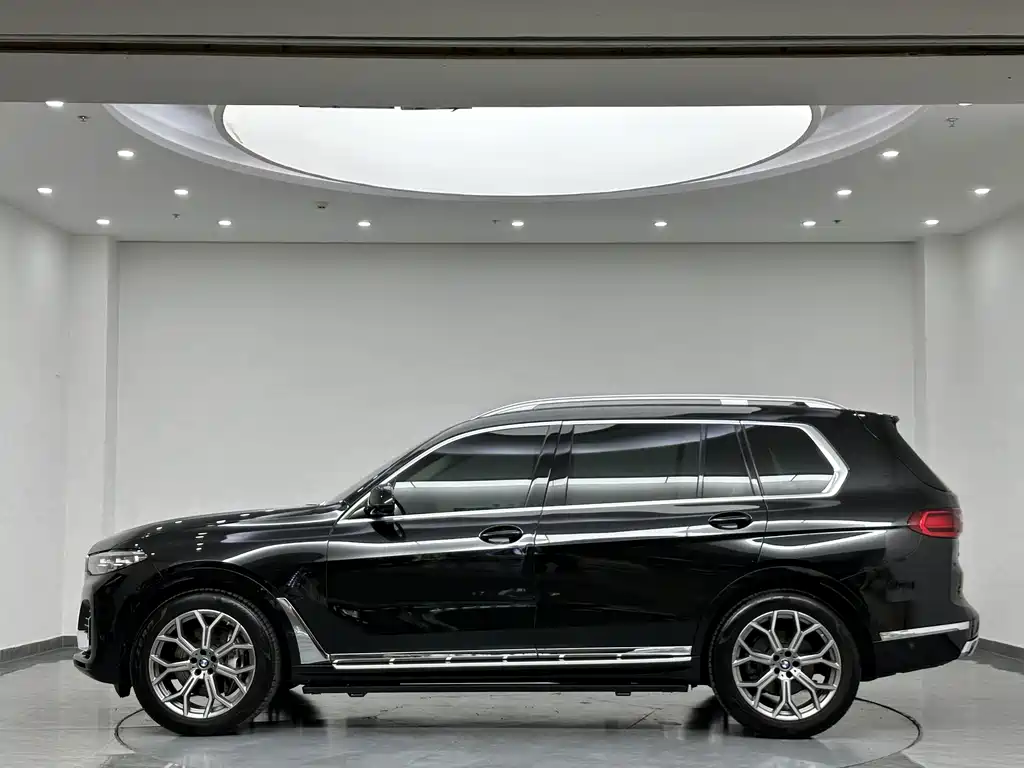 BMW X7 2022 — фото 5