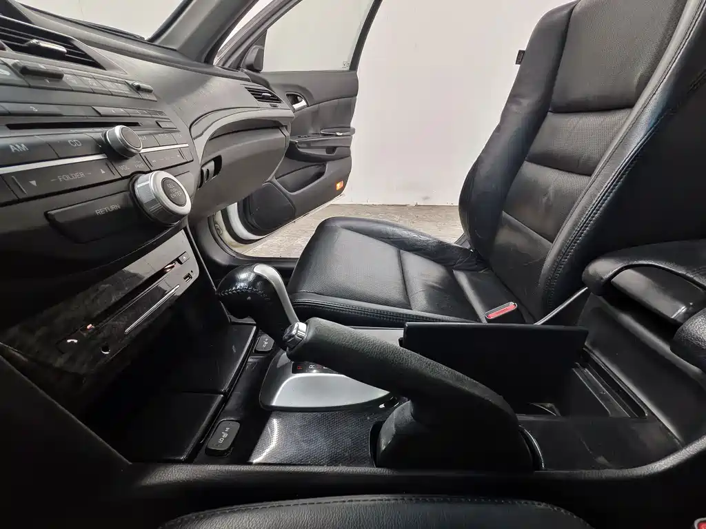 Honda Accord 2013 — фото 12