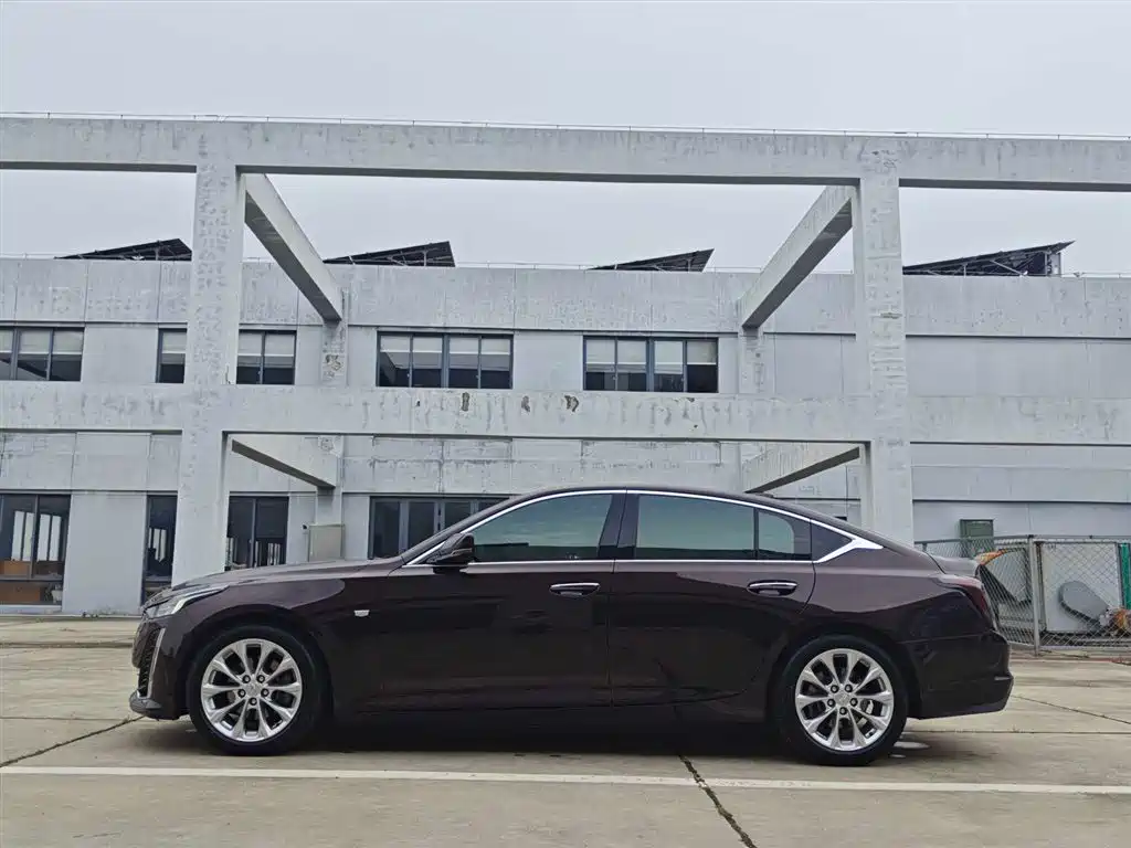 Cadillac CT5 2021 — фото 6