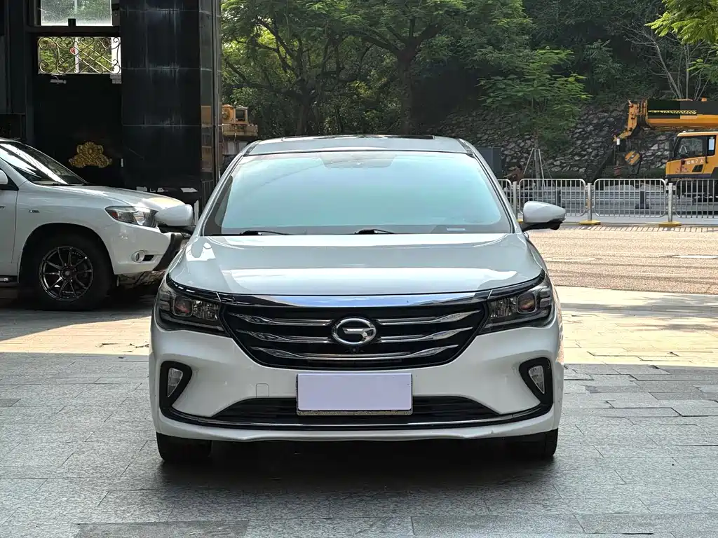 GAC Trumpchi GA4 2019 — фото 2