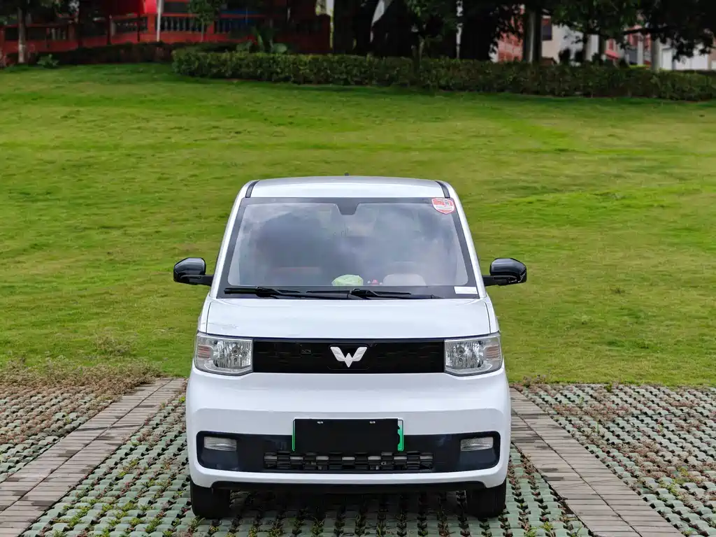 Wuling MINIEV 2021