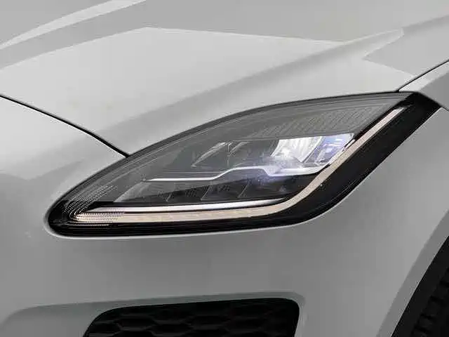 Jaguar E-PACE 2021 — фото 3