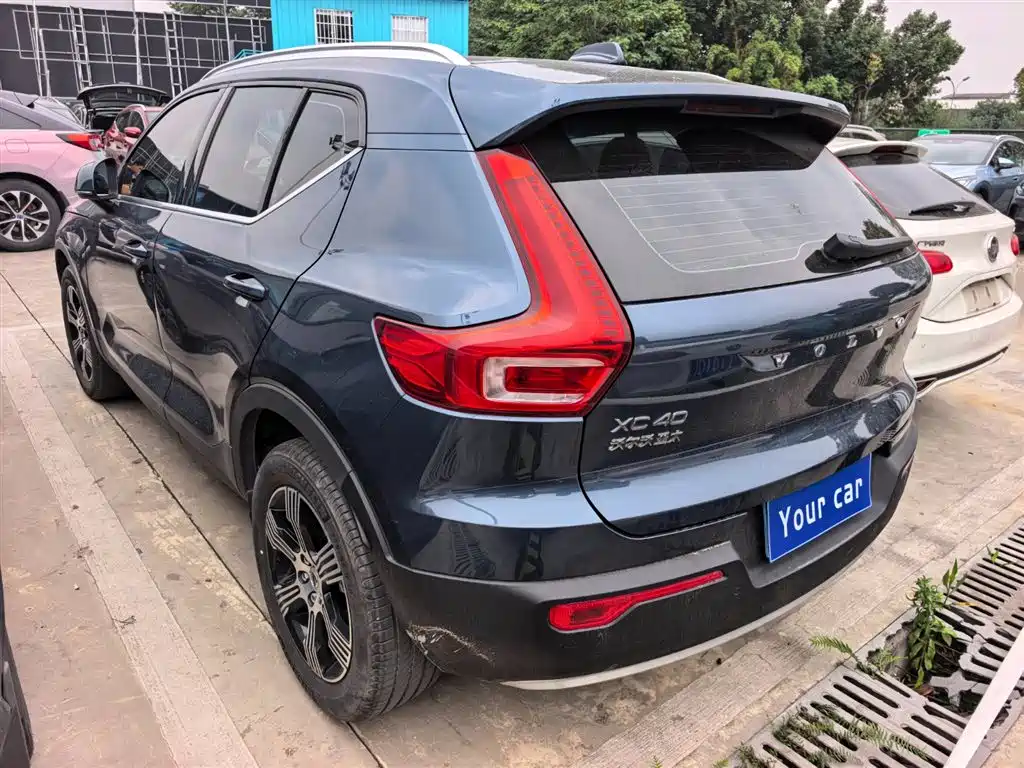 Volvo XC40 2020 — фото 4