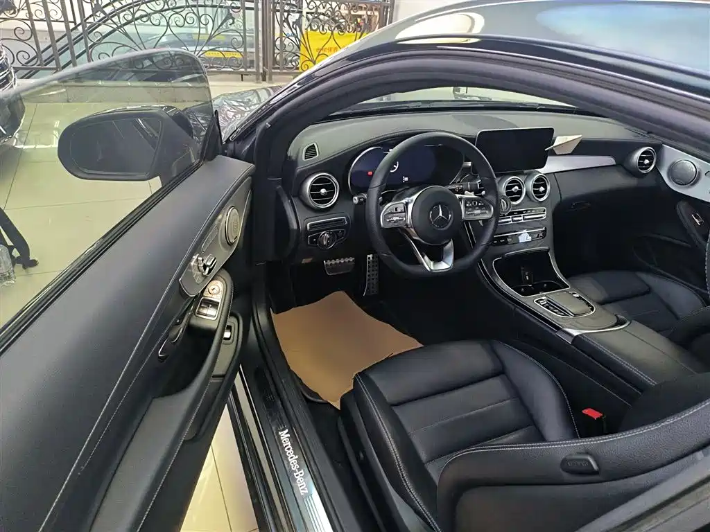 Mercedes-Benz C-Class 2021 — фото 16