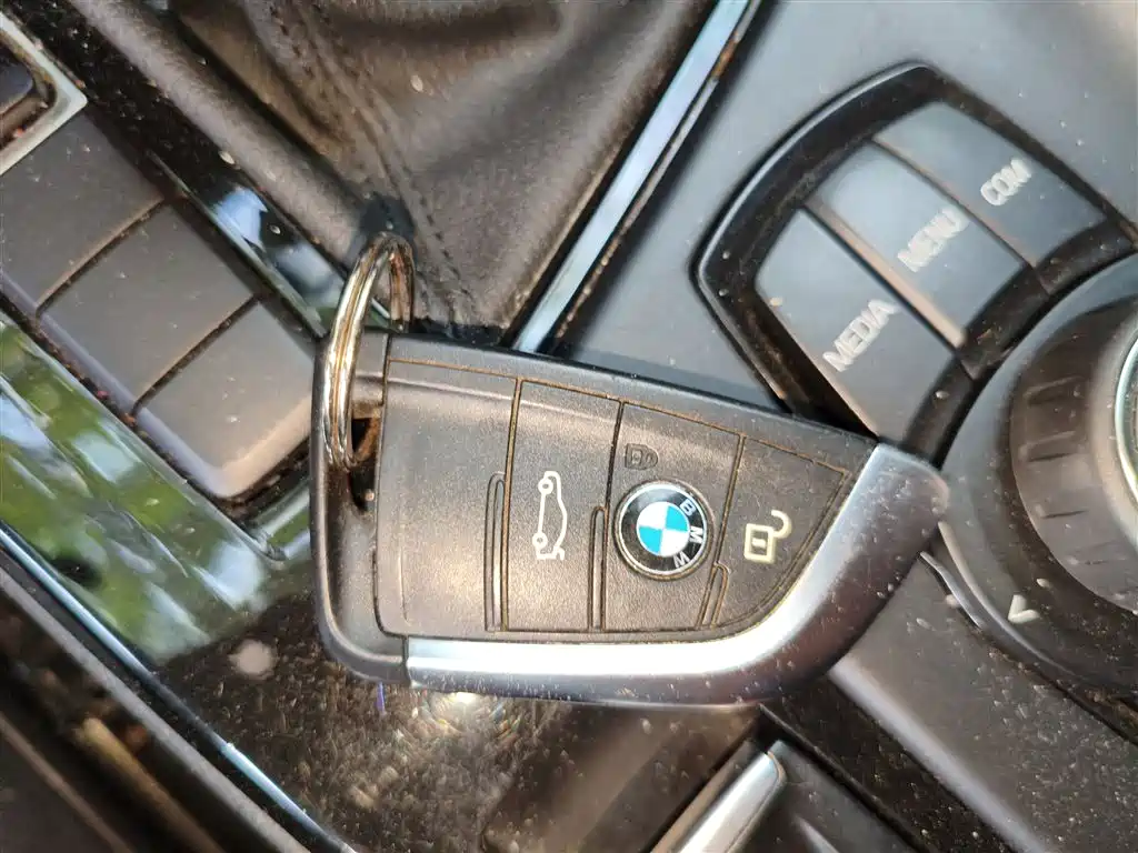 BMW X2 2021 — фото 9