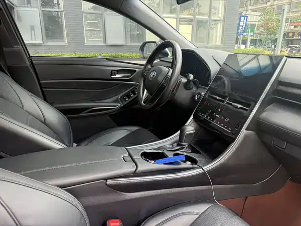 Toyota Avalon 2022