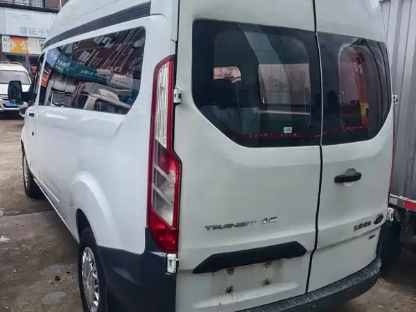 Ford Transit 2016