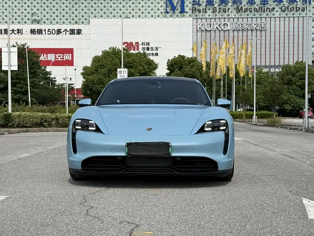 Porsche Taycan 2023 — фото 4