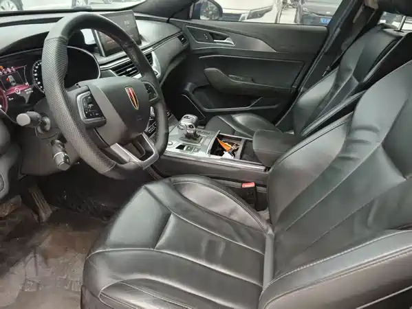 Hongqi H5 2021